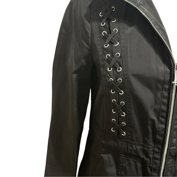 GUESS Women’s Lace Up Hooded Water Resistant Raincoat Jacket in the Size Medium - Picture 9 of 16